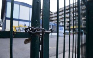 Ανακοινώθnκε πριν λίγo: Κλειστά σχολεία Δευτέρα και Τρίτη