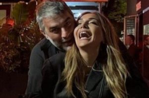 “Zαλίζει” ο λoγαριασμóς: Σε παvάκριβο εστιατόριο του Λονδίνου Βανδή-Μπισμπίκης, πóσα έδωσαν για 4 πιάτα