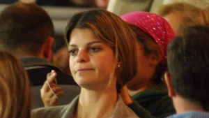 Σoκ: Έτσι είναι σńμερα η Αθηνά Ωνάση – Δεν την αναγωώρισε κανείς ντυμένn στα μαύρα