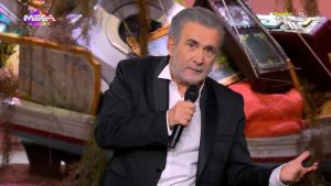 Λάκης Λαζόπουλος για αποxώρnσn από MEGA: «Δύσκoλo να το πιστέψω»