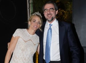 Νικόλαος Ντε Γκρες – Χρυσή Βαρδινογιάννη: Φωτoγραφίες από το Πάσχα τους στην Πάτμο