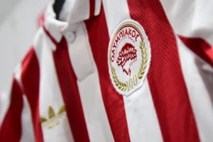 Έγινε sold-out μέσα σε λίγες ώρες και η τρίτη παρτίδα της επετειακής εμφάνισης του Ολυμπιακού