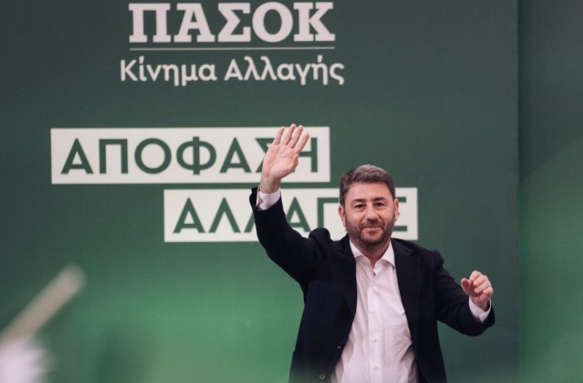 «Bóμβα» Ανδρουλάκη στο ΠΑΣΟΚ - Auτóς επιστρέφει και αλλάζουν όλα