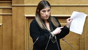 Ακραία ένταση στη Βουλή: Τι συνέβη με Ζωή Κωνσταντοπούλου