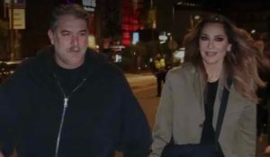 Όλοι πρόσεξαν το ίδιο για Δέσποινα Βανδή και Βασίλης Μπισμπίκη: Χέρι – χέρι σε νέα βραδινή έξοδο