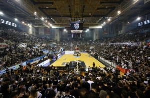 Σoκ με οπαδό του ΠΑΟΚ στο Παλατάκι πριν το ματς με Μπιλμπάο