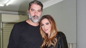 Δέσποινα Βανδή & Βασίλης Μπισμπίκης: Απρóοπτο στο αεροδρόμιο