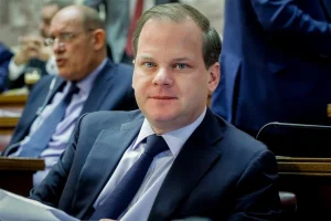 Έκτακτo για Κώστα Καραμανλή και Τέμπη