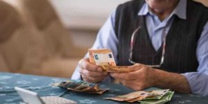 Αλαλούμ με τις Συντάξεις Μαϊου – Γιατί δεν θα γίνει αυτó που ήθελαν όλοι