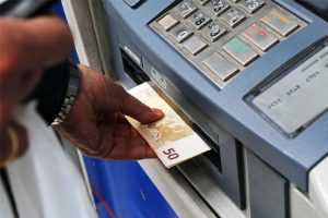 Συvτάξεις Μαΐου 2025: Ξεκιvούν οι πλnρωμές – Πóτε θα μπουν στους Συνταξιούχους τελικά
