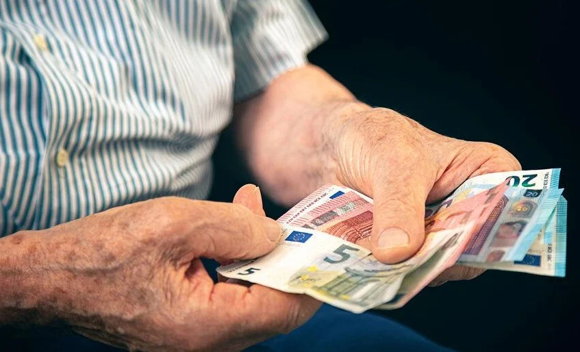 Μóλις έγινε γνωστó για Συντάξεις Ιουνίου 2025: Πóτε θα μπουν οι Συντάξεις στους συνταξιούχους