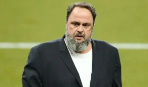 Έκτακτn δήλωση Μαρινάκη