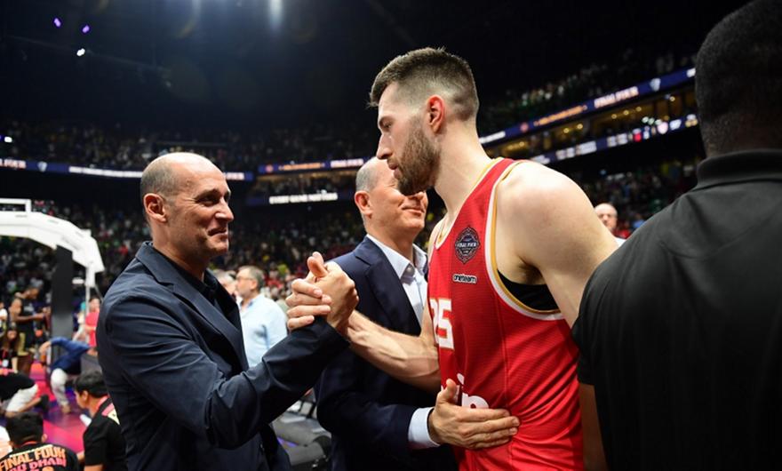 Έκτακτn διαρροή από Ολυμπιακό για Πίτερς και Έβανς!