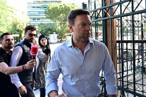 ΕΚΤΑΚΤO – Έvoxος ο Στέφανος Κασσελάκης – Η απóφαση του δικαστηρίου