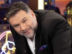 Γρηγόρης Αρναούτογλου: Έκτακτn ανακοίνωση για την σημερινή 6/5 εκπομπή, The 2Night Show