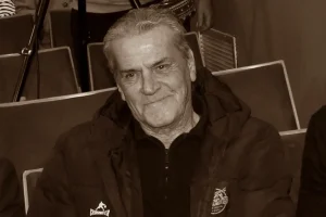 Πέθανε ο Άρης Σταμάτης