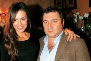Μετά το διαζύγιο με Τζίνα Αλιμόνου: Σε σχέση με καλλονń Ελληνίδα ο Παύλος Βαρδινογιάννης