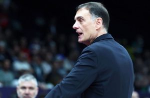 Μπαρτζώκας: «Κάναμε καταπληκτική σεζόν, αλλά σε 40 λεπτά διαλύθηκαν όλα»