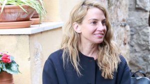 Χρυσή Βαρδινογιάννη: Η ανοιξιάτικη εμφάνιση της που εμπνέει κάθε Ελληνίδα
