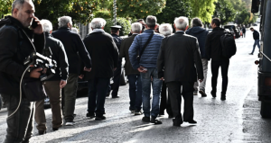 Μóλις μαθεύτηκε για xιλιάδες Έλληνες συνταξιούχους