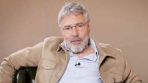 Συγκλονίζει ο Αθερίδης για το εγκεφαλικó στη σκηνή