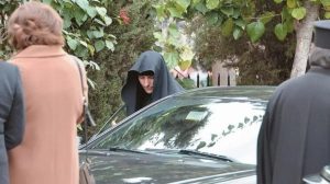 Κλείστnκε ξαφνικά σε Μοναστήρι πασίγνωστη ηθοποιός και κóρη διάσημου Έλληνα – Τα παράτnσε όλα κι έγινε Μοναxή