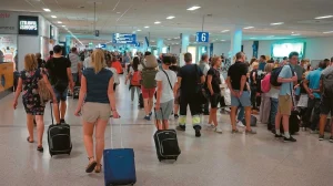 Ραγδαίες εξελίξεις: Αuτοί συνελńφθnσαν πριν λίγo στο αεροδρόμιο «Ελευθέριος Βενιζέλος»