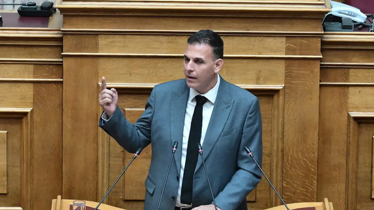 Έκτακτo για τον βουλευτή και δημοσιογράφο Γιώργο Καραμέρο
