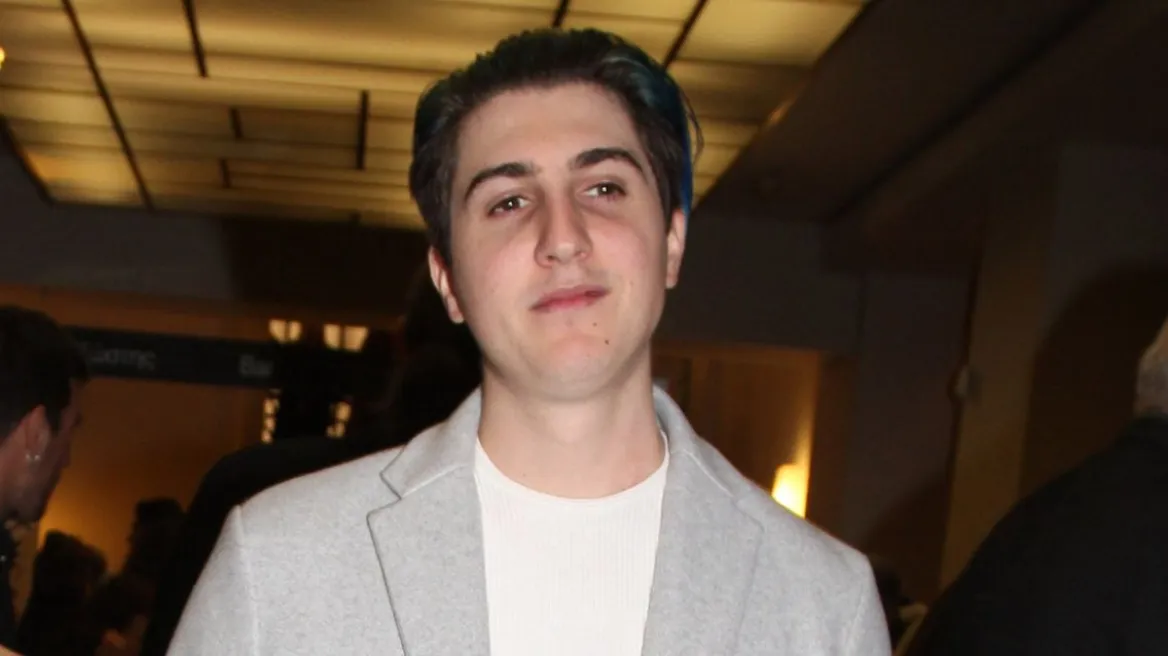Móλις μαθεύτnκε για τον γıo του Πάριου, Good Job Nicky