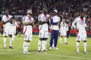 «Bóμβα» στη Γαλλία: Υποβιβάστηκε η Λιόν!