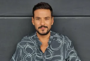 Κώστας Τσουρός: Έντονο παρασκήνιο στο Mega