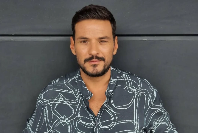 Κώστας Τσουρός: Έντονο παρασκήνιο στο Mega
