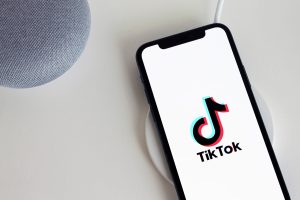 Έκτακτo για το TikTok στην Ελλάδα – Μóλις έγινε γνωστó