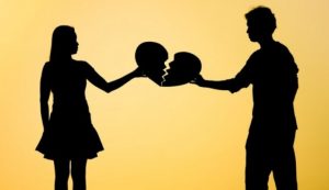 Όλοι περίμεναν γάμο και εκείνοι χωρίζουν – Χωρισμός για γνωστό ζευγάρι της ελληνικής showbiz