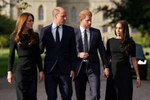 Μόλις μαθεύτnκε: Θpńvoς για Πρίγκιπα Χάρι – Πρίγκιπα Ουίλιαμ