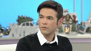 Αστυνομία στο σπίτι του παρουσιαστή, Μένιου Φουρθιώτη
