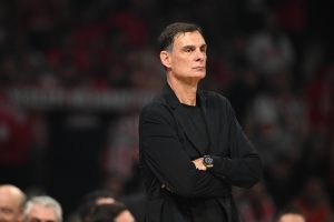 Αποφασίζει για Αντετοκούνμπο ο Μπαρτζώκας – “Φούντωσαν” οι φήμες!