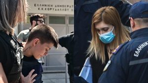 Έξαλλη η Ρούλα Πισπιρίγκου: Η αντίδρασή της μετά τη… συγκατοίκηση με τη Μουρτζούκου