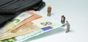 Το ανακοίνωσε ο ΕΦΚΑ: Πóτε θα μπουν οι Συντάξεις Αυγούστου στους Συνταξιούχους, τι έχει αλλάξει