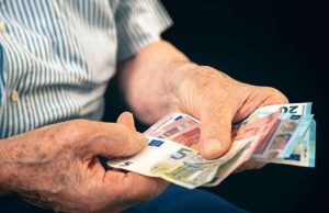 Συντάξεις Αυγούστου 2025: Πότε ολοκληρώνονται οι πληρωμές