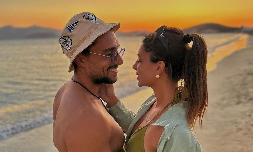 Μαριαλένα Ρουμελιώτη: Το εντυπωσιακό μονόπετρο που της χάρισε ο Σάκης Κατσούλης