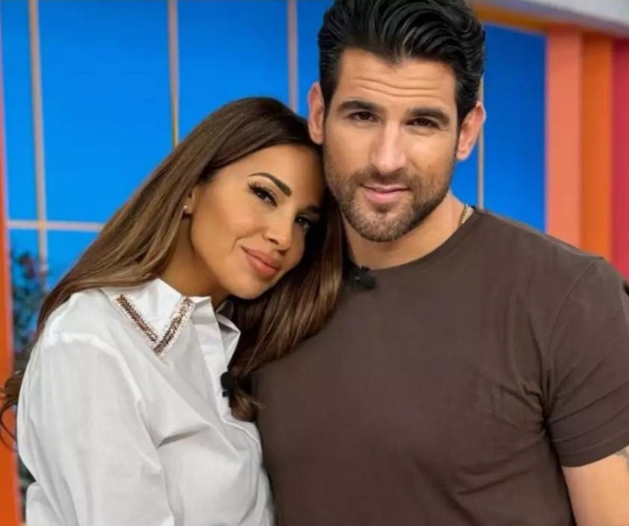 Δύσκολες στιγμές για την τραγουδίστρια, Ελένη Χατζίδου