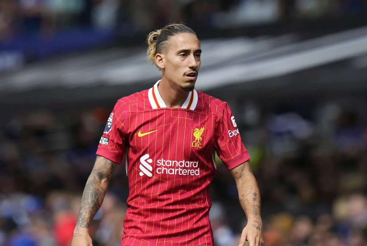 Κλείνει η μεταγραφή Τσιμίκα - Σε διαπραγματεύσεις με τη Λίβερπουλ, πού υπογράφει