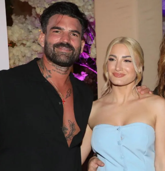 Προχωράει την ζωή του ο Δημήτρης Αλεξάνδρου μετά την Ιωάννα Τούνη