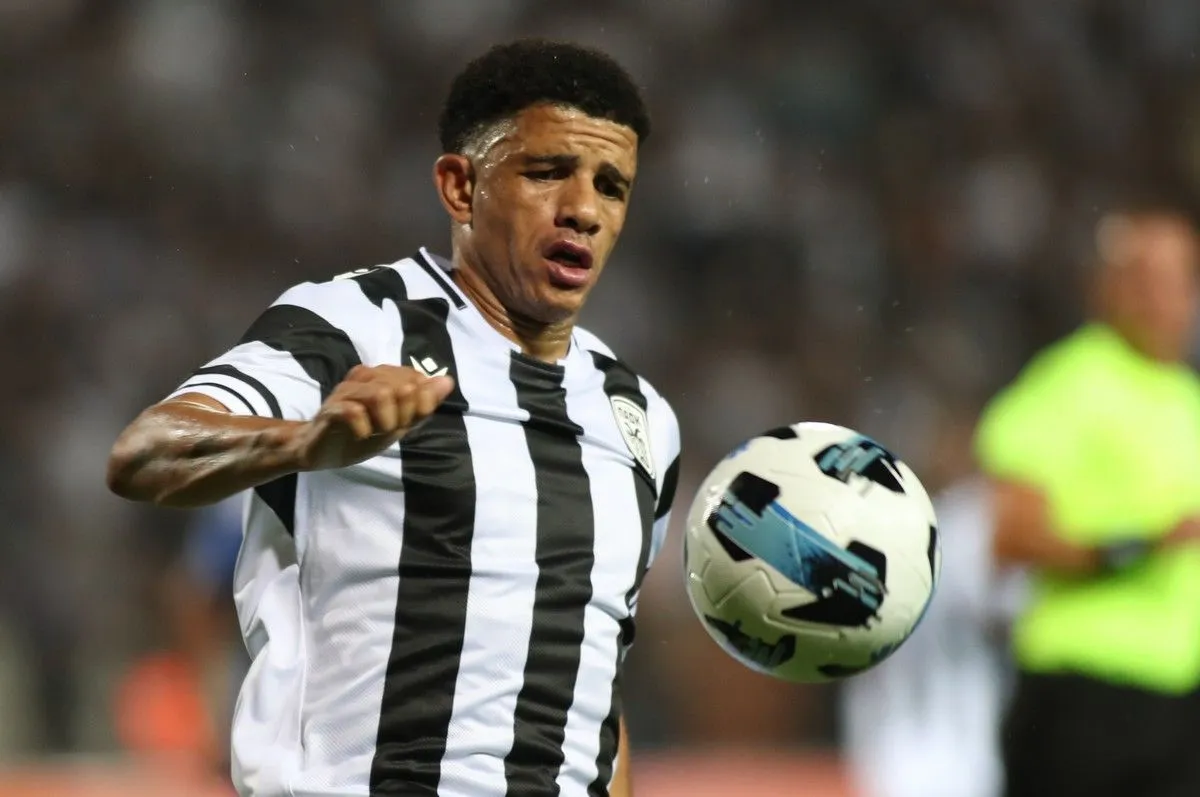 Απρόοπτο με Τάισον λόγω ενοχλήσεων, αμφίβολος για τη ρεβάνς!