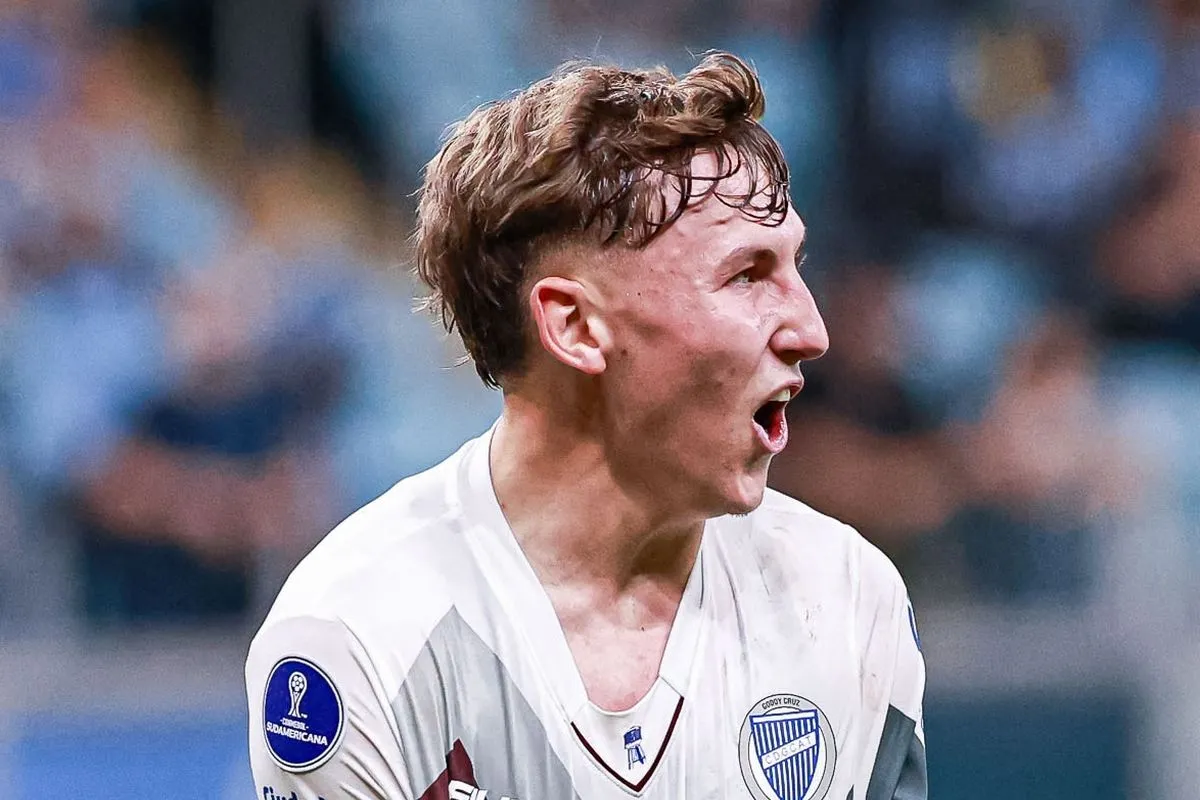 Αποκάλυψη Νικολακόπουλου - Ποιο είναι το εμπόδιο στη μεταγραφή Αντίνο στον Ολυμπιακό