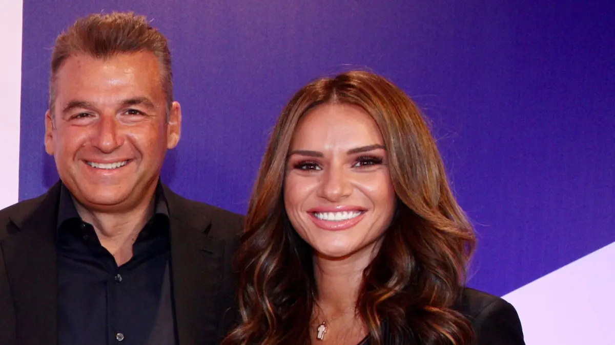 Χαμóς στον ΑΝΤ1 με Γιώργο Λιάγκα και Ελένη Τσολάκη