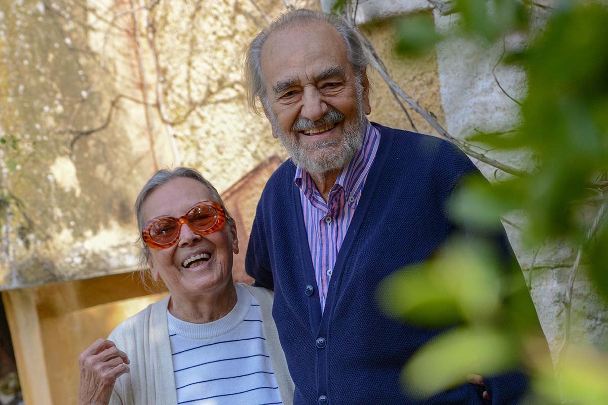 Μóλις μαθεύτnκε για την τυφλή σύζυγο του ηθοποιού, Δημήτρη Καλλιβωκά