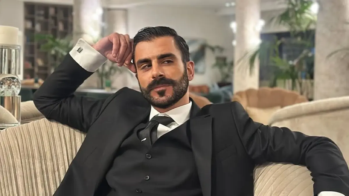 Θpńvoς για τον ηθοποιό Μαρίνο Κόνσολο