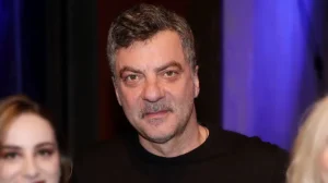 Στάθης Μαντζώρος: Διασωληνωμένος στο νοσοκομείο ο ηθοποιός